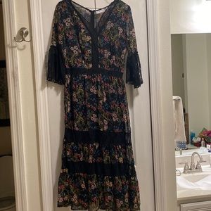 New York and company mid length dress with lace detail